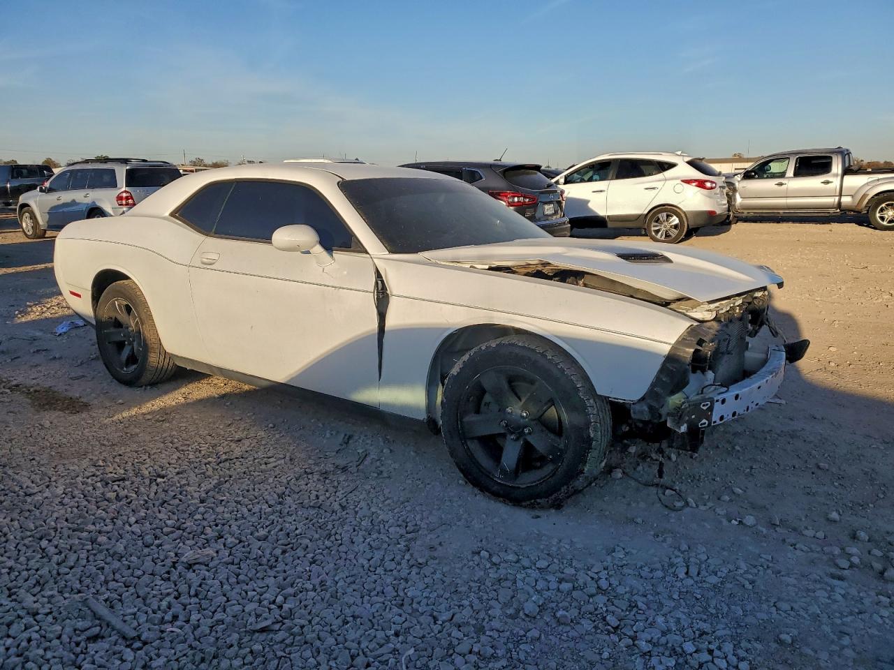 2015 Dodge Challenger VIN 2C3CDZAG7FH708594 photo 4