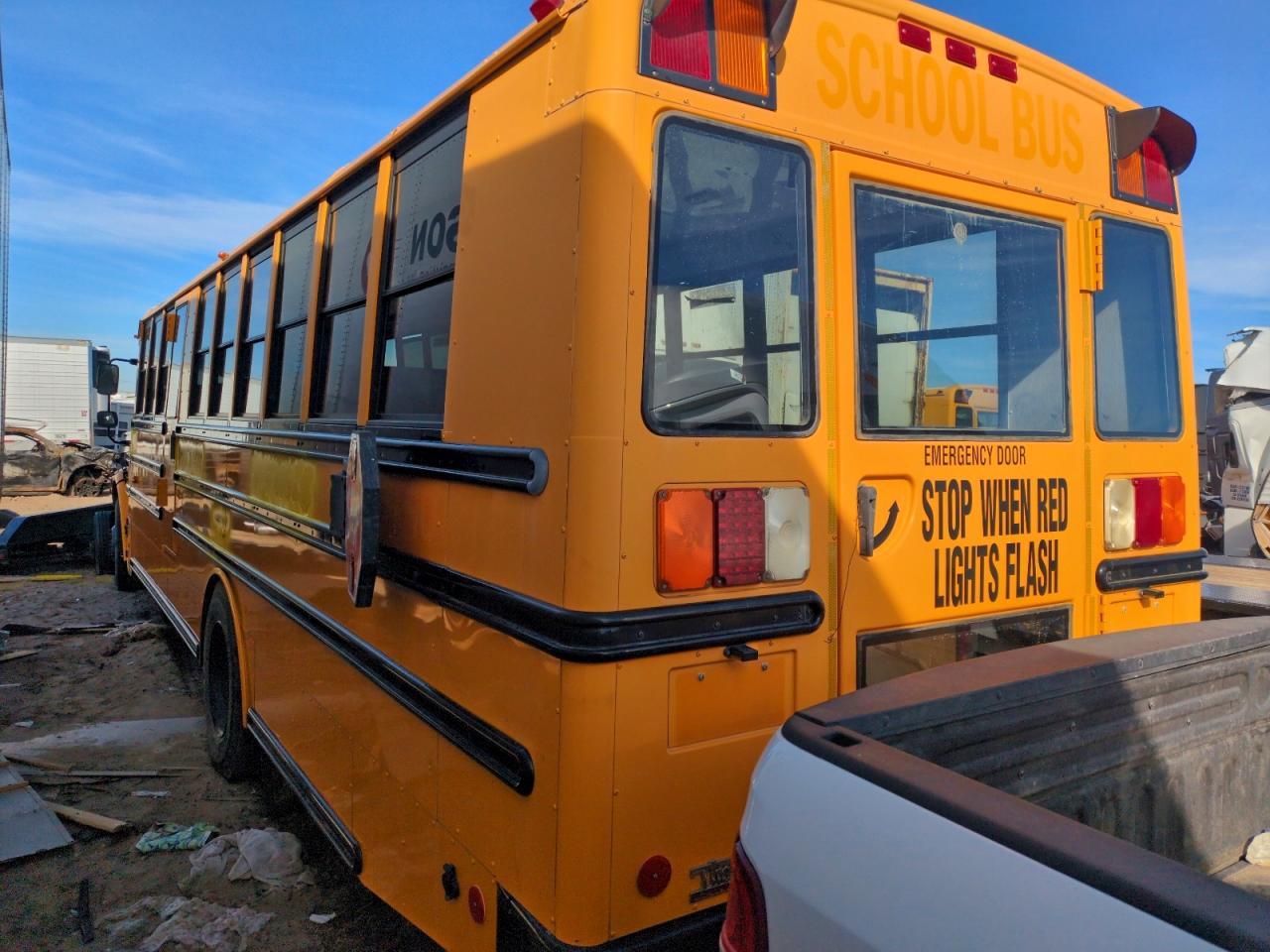 2011 THOMAS Saf-t-line VIN 4UZABRDT1BCAX9069 photo 3