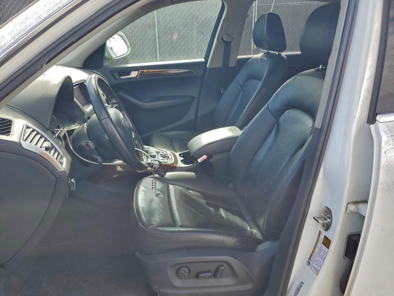 2012 Audi Q5 VIN WA1LFAFP3CA054746 photo 7