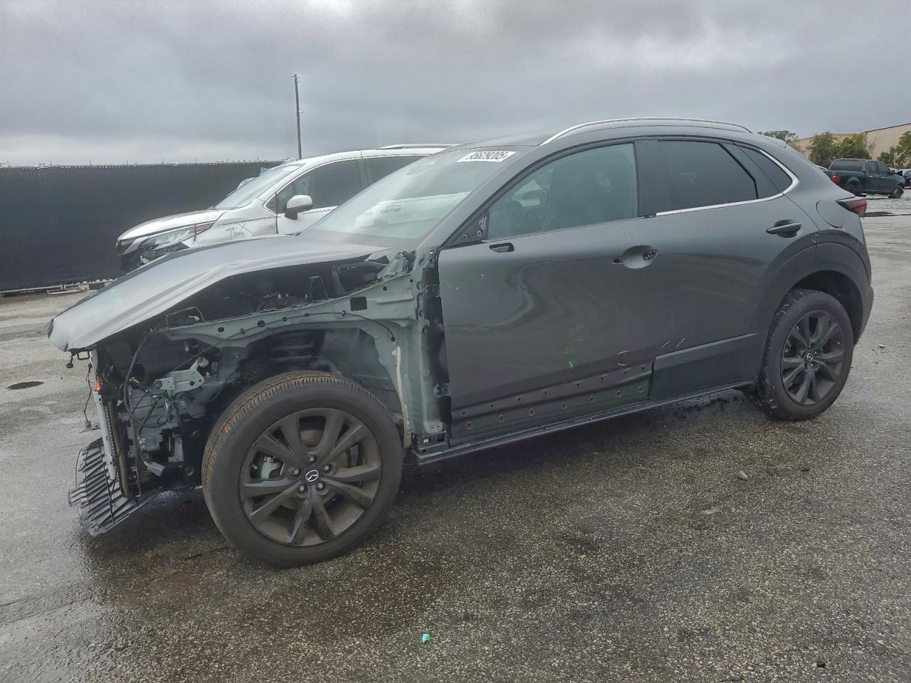 2024 Mazda Cx30 VIN 3MVDMBBM4RM706088 photo 1