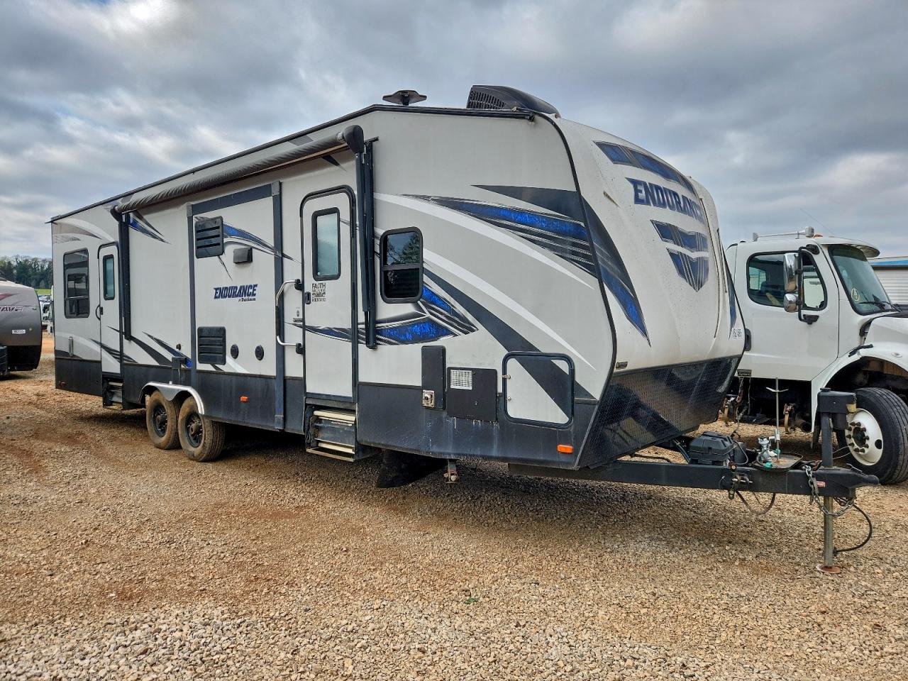 2018 KEYSTONE Unknown VIN 4YDT37022JZ996412 photo 1