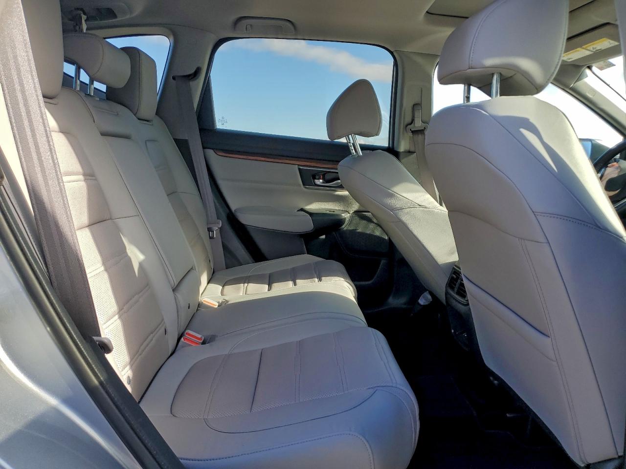 2022 Honda Crv VIN 5J6RT6H80NL030840 photo 10