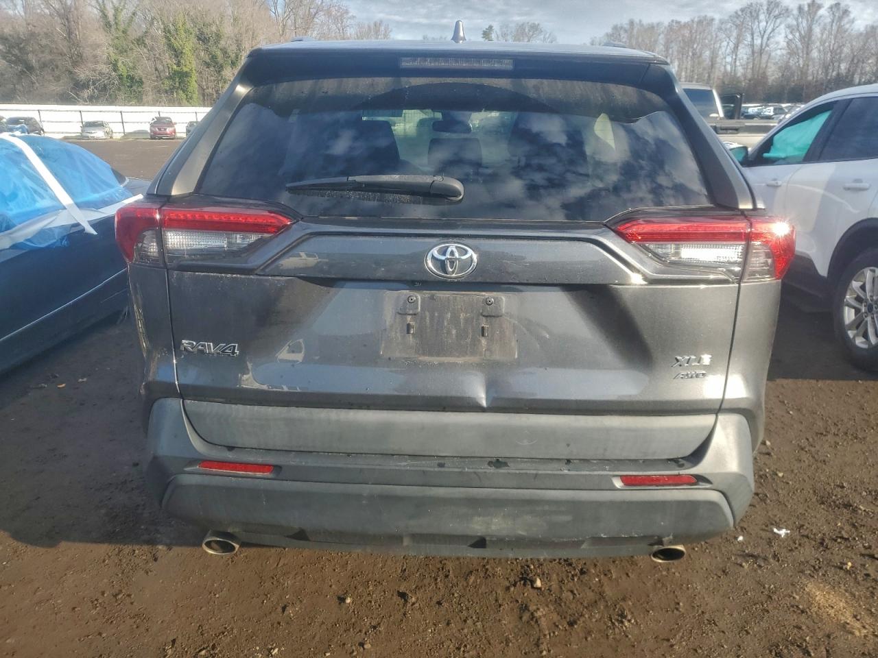 2021 Toyota Rav4 VIN 2T3P1RFV8MC171701 photo 6