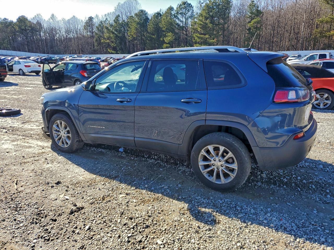 2020 Jeep Grand cher VIN 1C4PJLCB8LD653943 photo 2