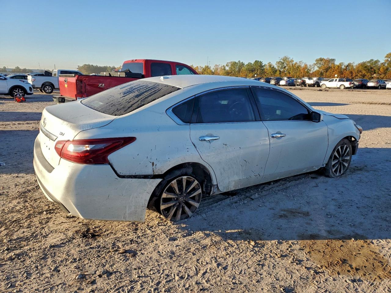 2018 NISS Altima VIN 1N4AL3AP6JC266508 photo 3