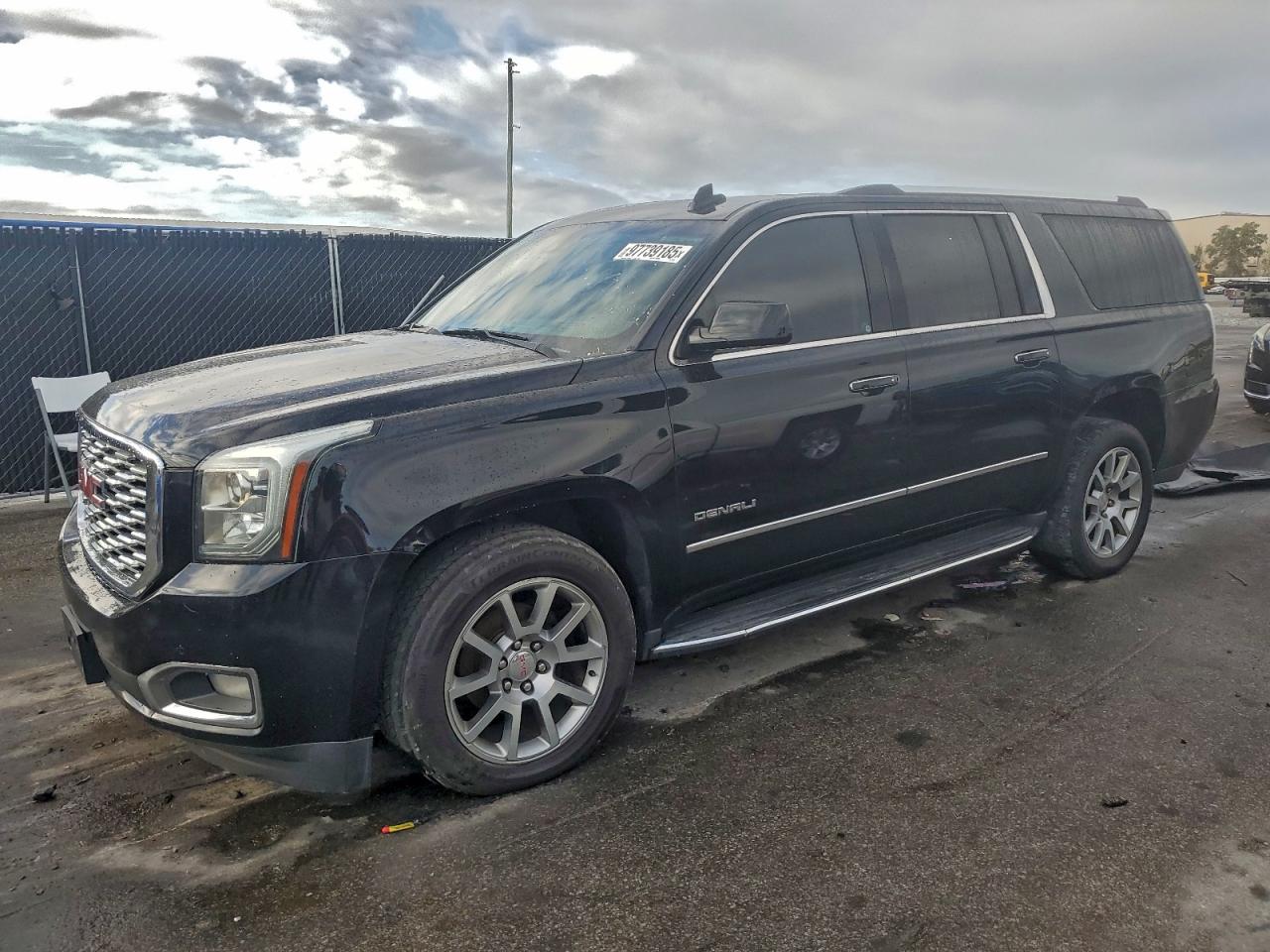 2019 GMC Yukon VIN 1GKS1HKJ1KR380317 photo 1