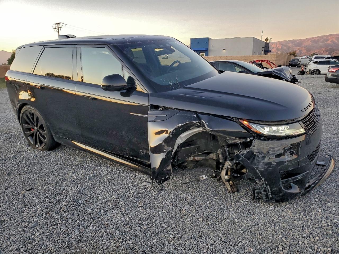 2024 Land Rangerover VIN SAL1L9FU6RA419027 photo 4