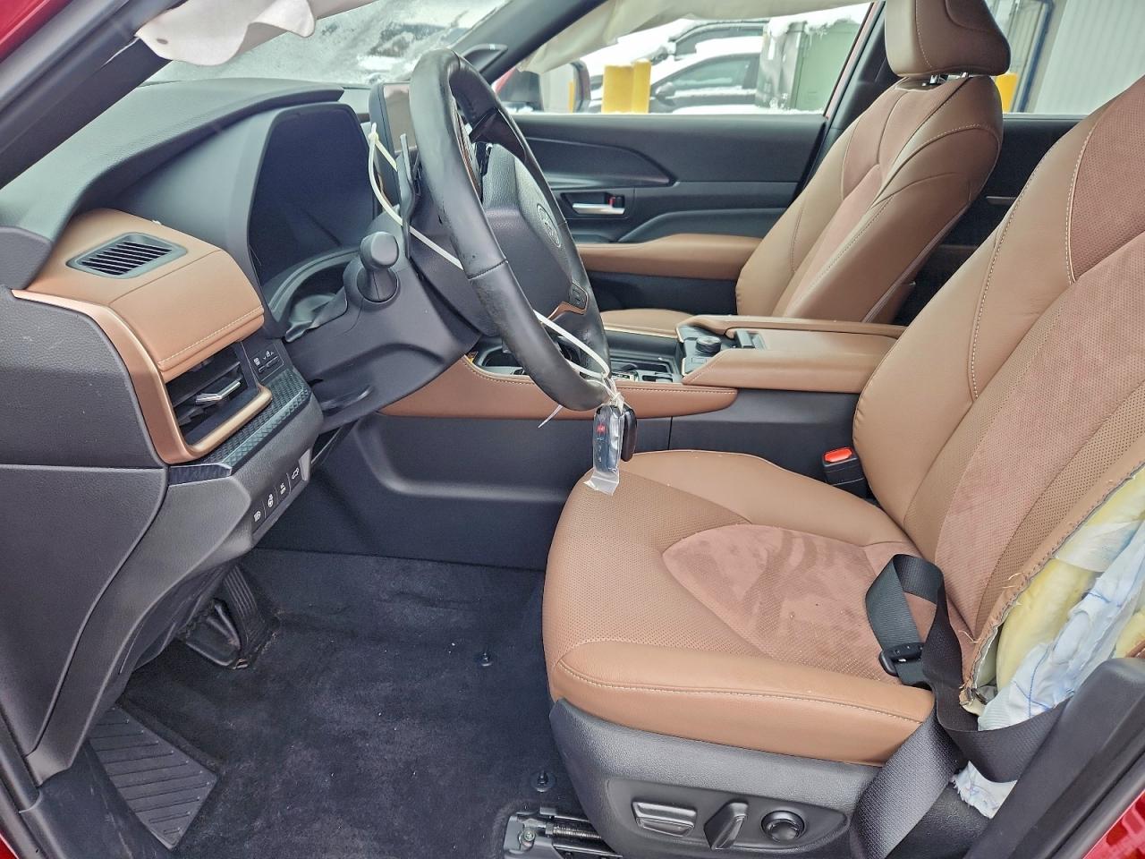 2025 Toyota All other VIN 5TDADAB50SS021325 photo 7