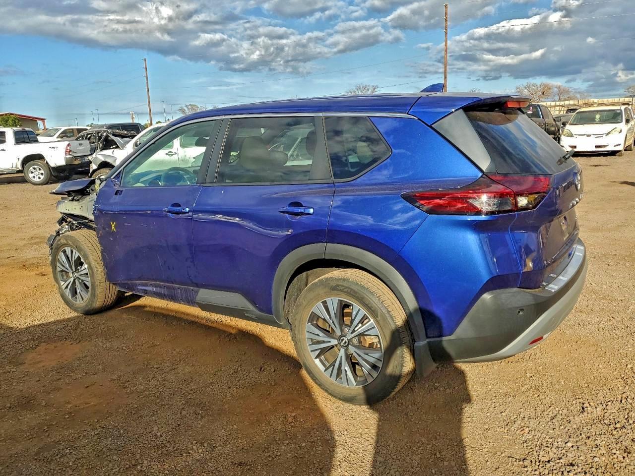 2022 Nissan Rogue VIN 5N1BT3BA2NC711577 photo 2