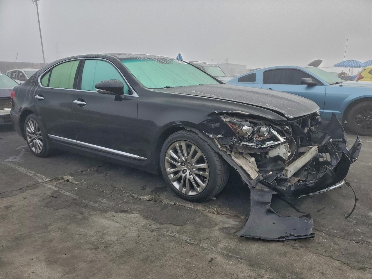 2016 Lexus Ls460 VIN JTHBL5EF8G5142859 photo 4