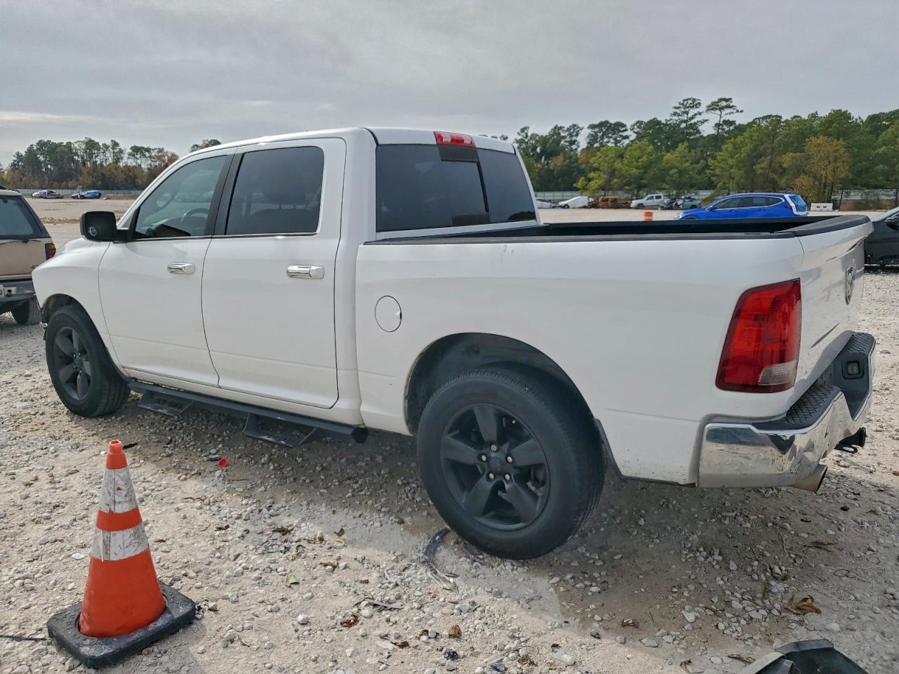 2012 DODGE Ram 1500 VIN 1C6RD6LT2CS153645 photo 2