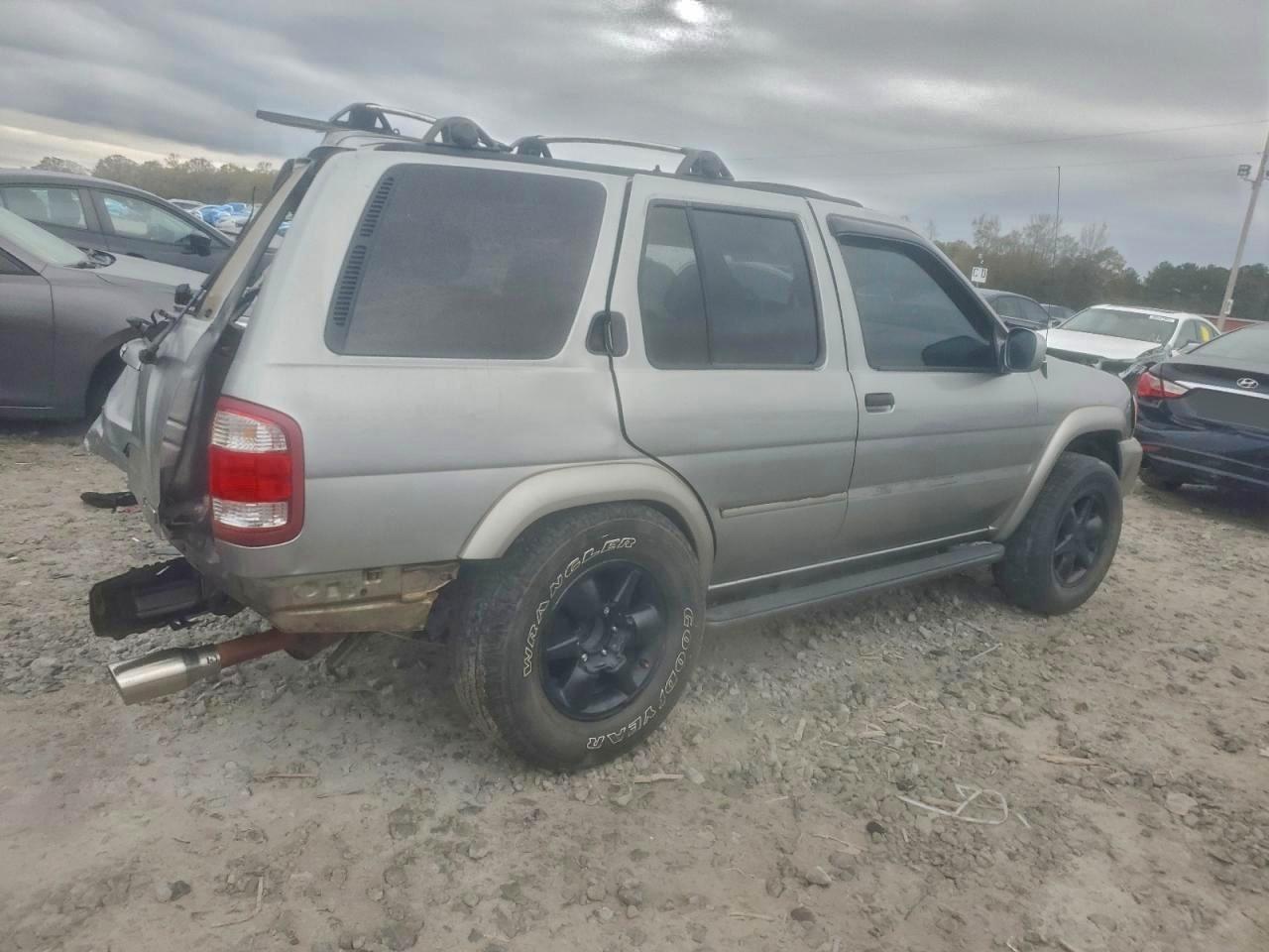 2001 Niss Pathfinder VIN JN8DR09X51W573034 photo 3