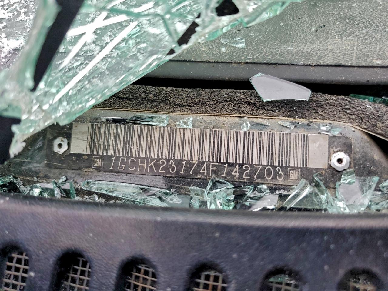 2004 CHEV Silverado VIN 1GCHK23174F142703 photo 12