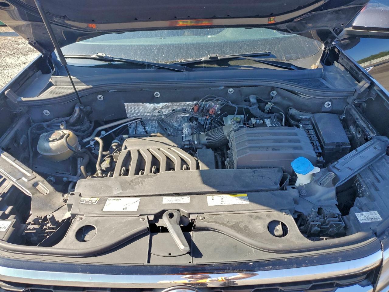 2022 Volkswagen Atlas VIN 1V2JE2CA7NC201999 photo 11