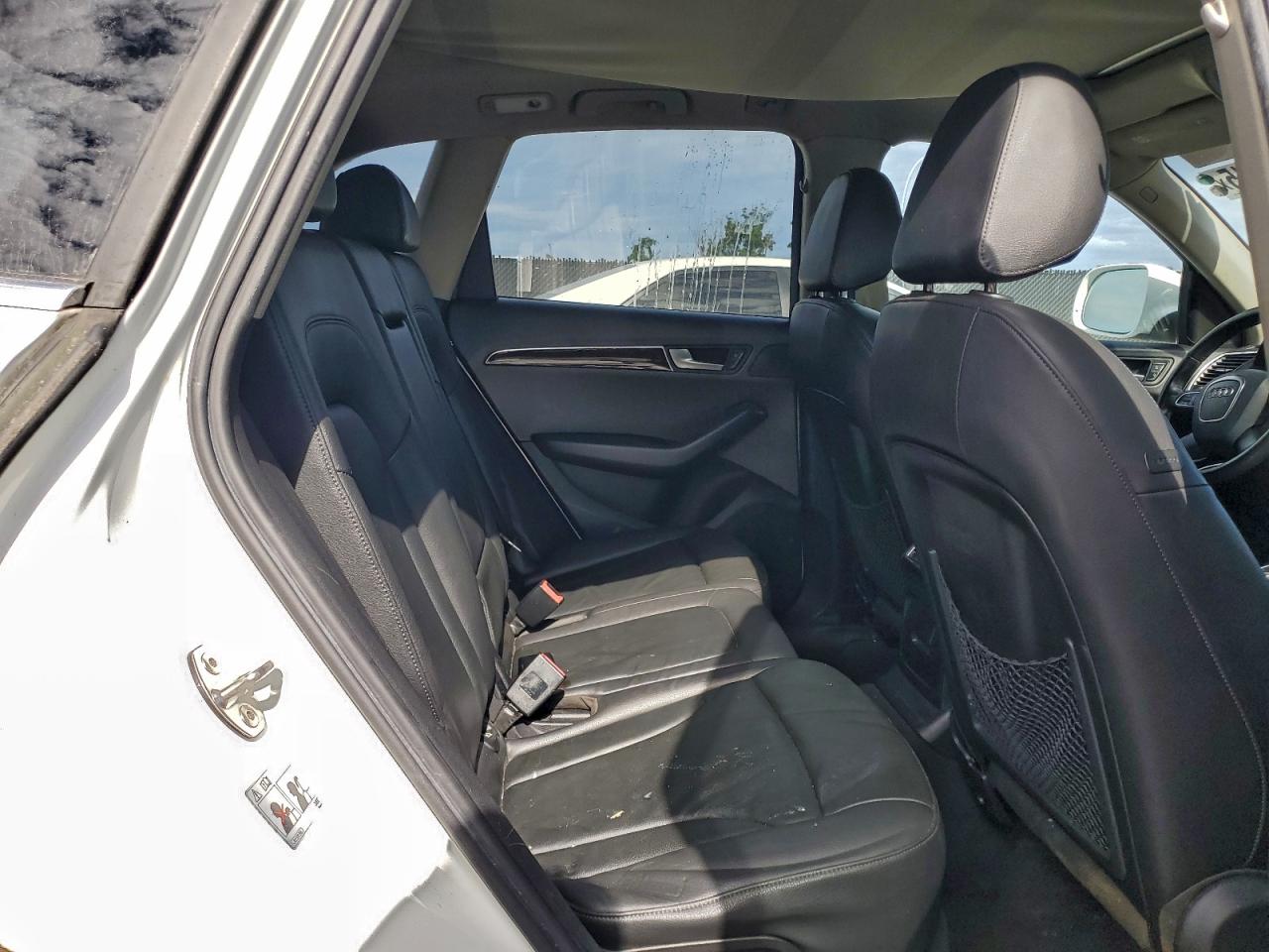 2012 Audi Q5 VIN WA1LFAFP3CA054746 photo 11