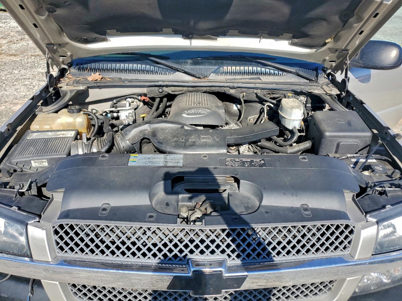 2005 Chevrolet Avalanche VIN 3GNEC12Z75G274501 photo 11