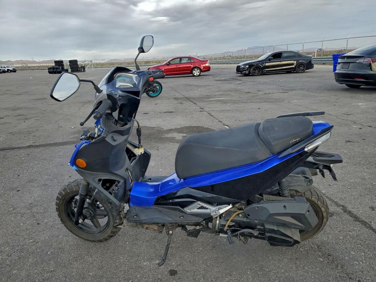 2011 OTHER Scooterlif VIN LBBTEBAA6BB740266 photo 3