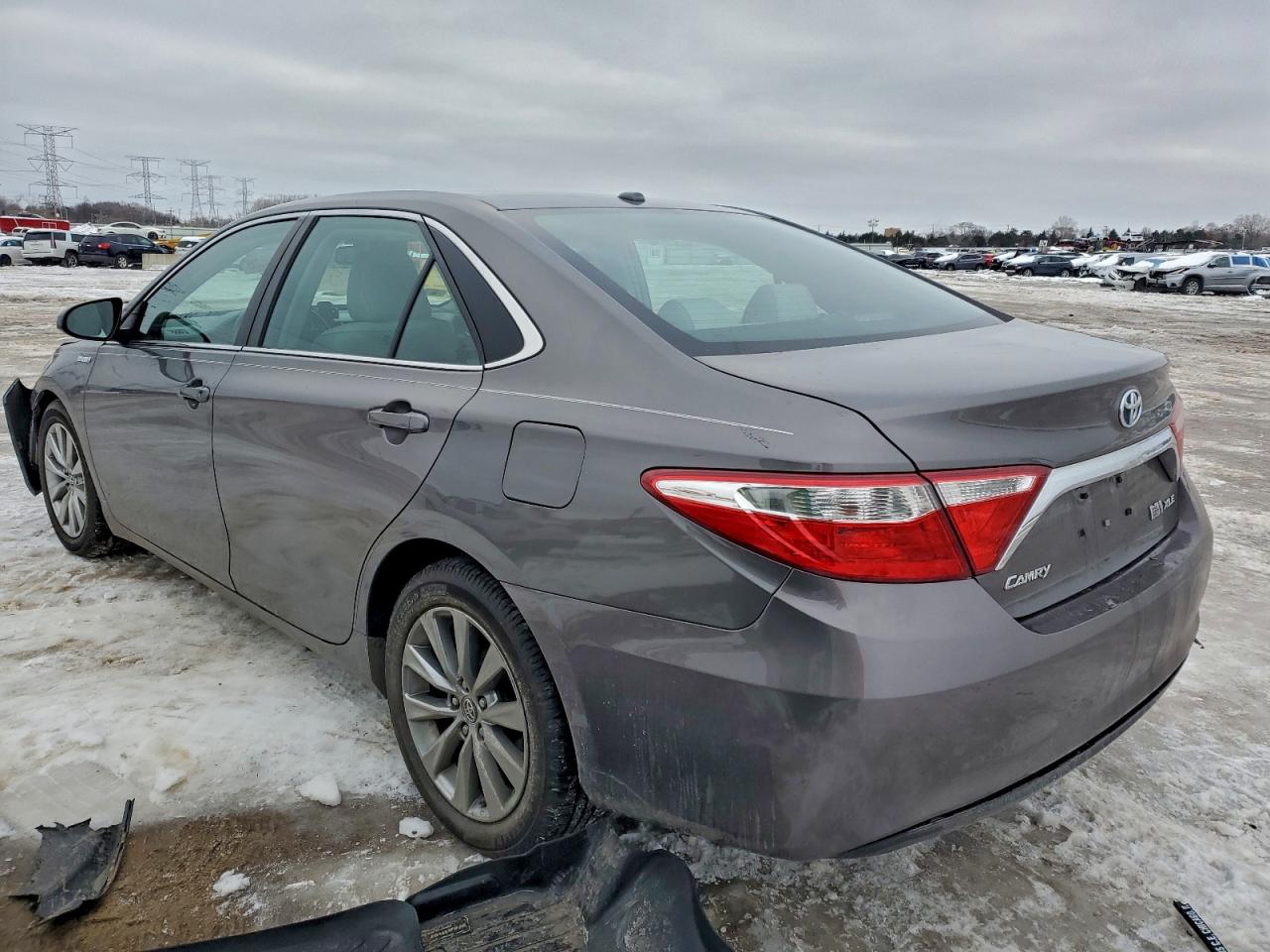 2016 TOYOTA Camry sola VIN 4T1BD1FK7GU181334 photo 2