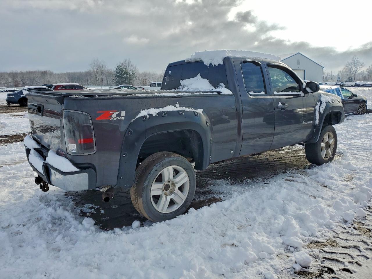 2011 GMC SIERRA VIN 1GTR2WE3XBZ332792 photo 3