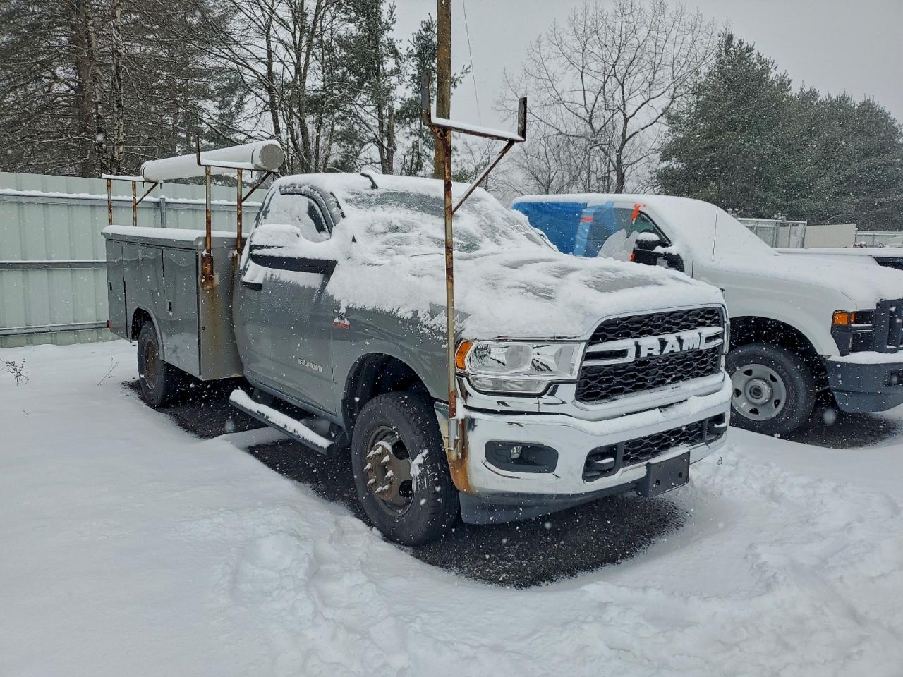 2019 Ram All models VIN 3C7WRTAL8KG553118 photo 4