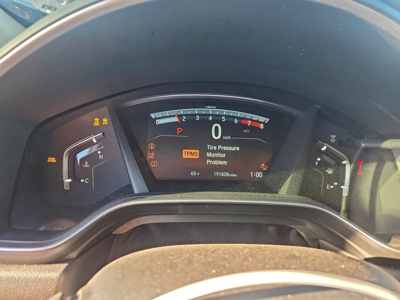 2017 Honda Crv VIN 7FARW1H85HE000924 photo 9