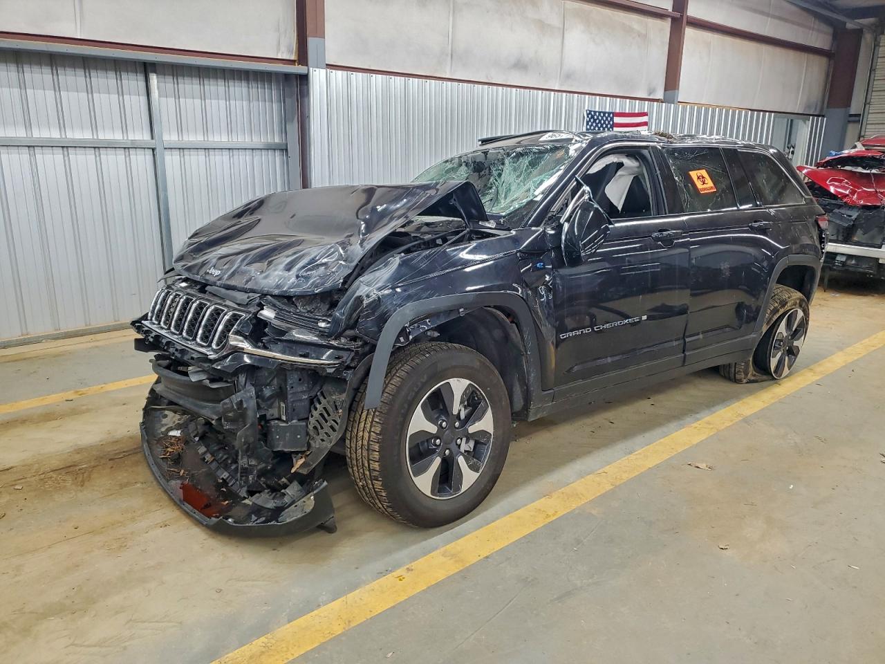 2024 Jeep Grand cher VIN 1C4RJYB69RC720669 photo 1