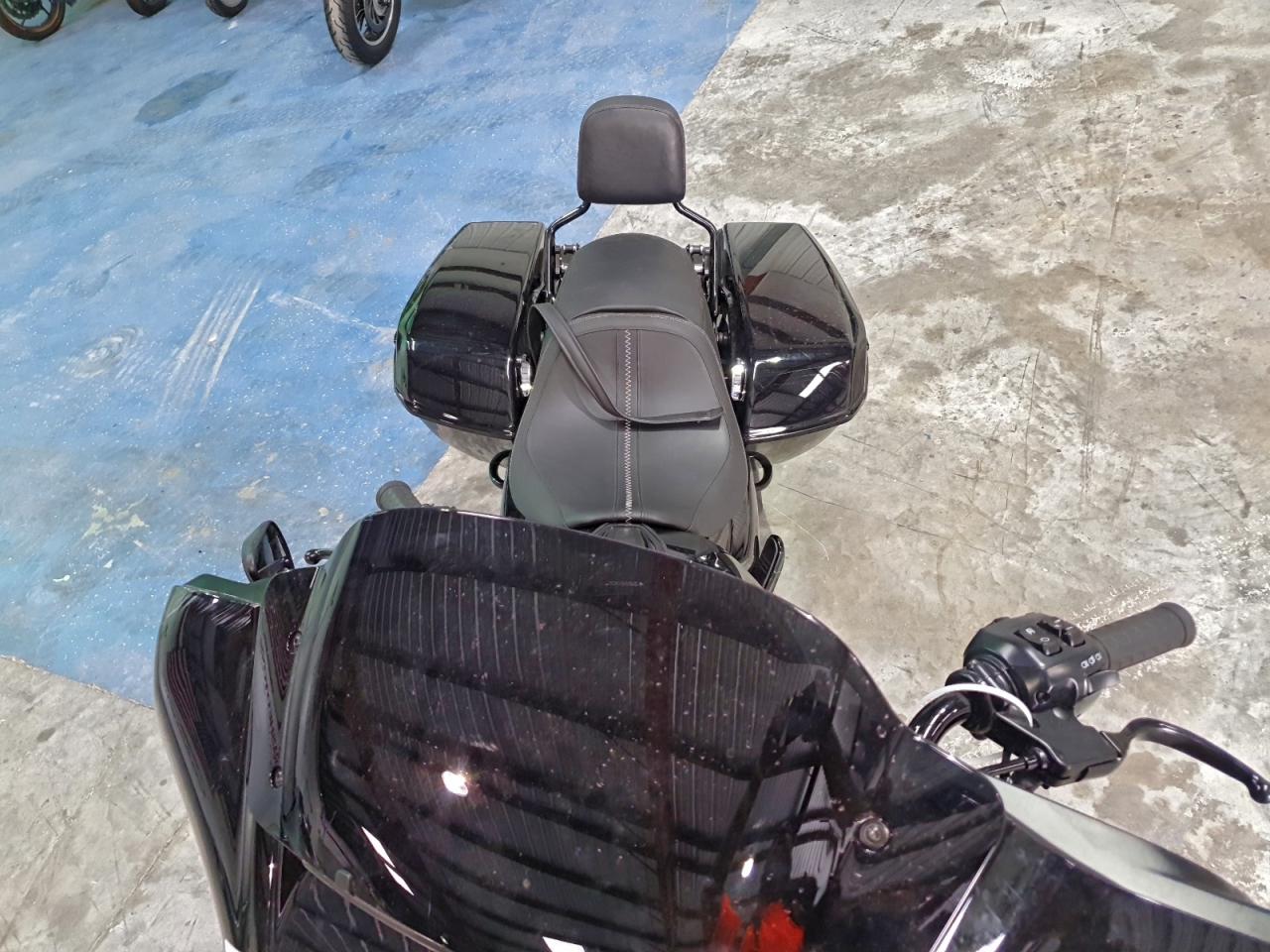 2025 HARLEY Fl VIN 1HD1KB714SB632689 photo 5