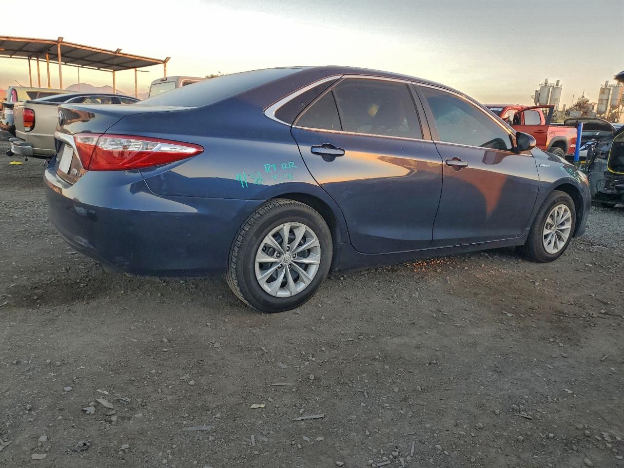 2016 Toyota Camry sola VIN 4T1BD1FK8GU184064 photo 3