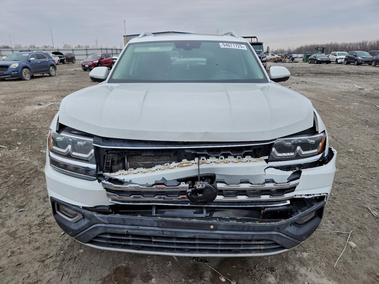 2020 Volkswagen Atlas VIN 1V2TR2CA6LC503875 photo 5