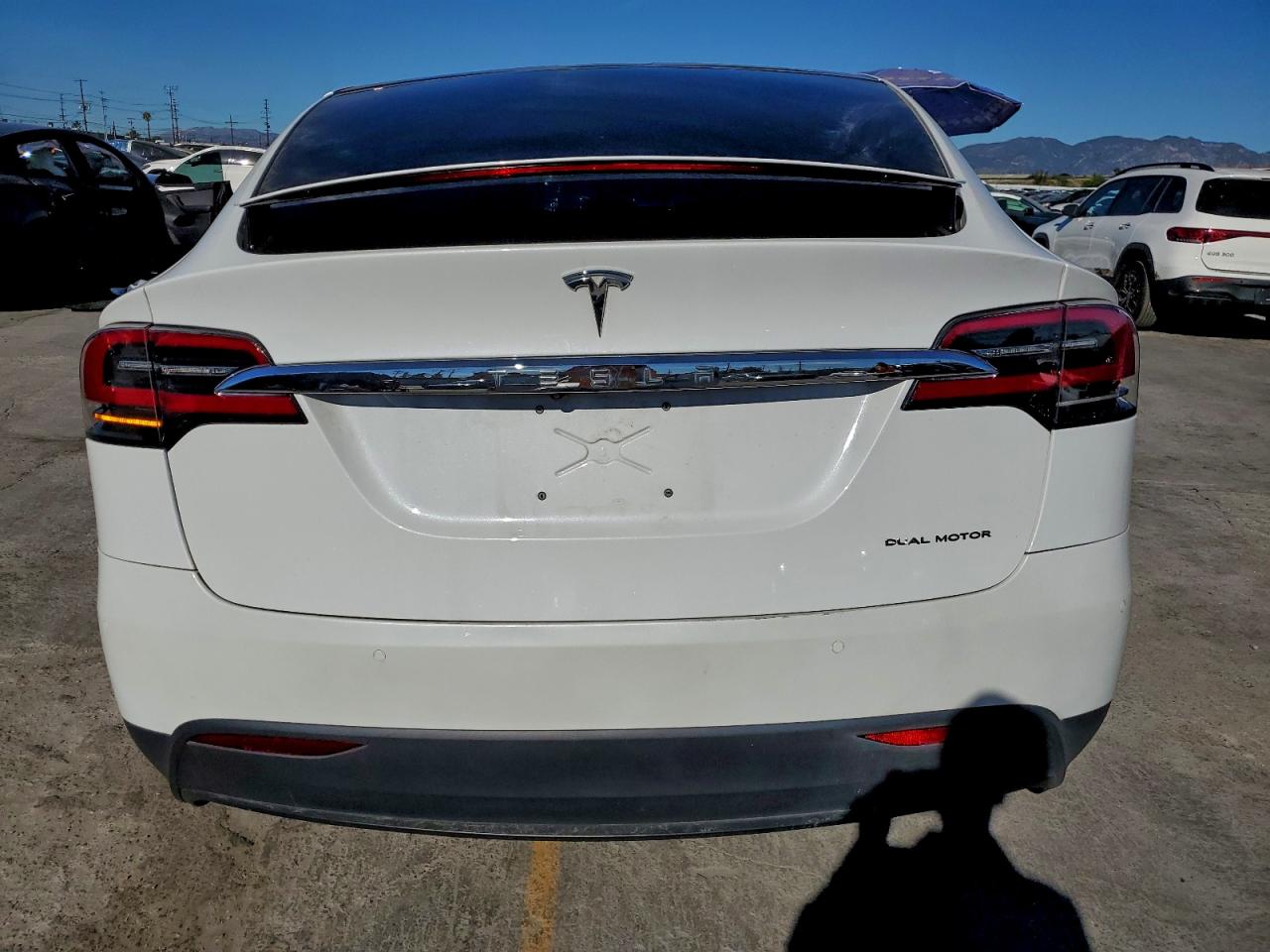 2021 Tesla Model x VIN 5YJXCDE24MF321599 photo 6