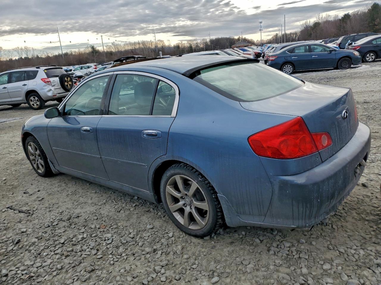 2005 Infiniti G35 VIN JNKCV51F75M311759 photo 2