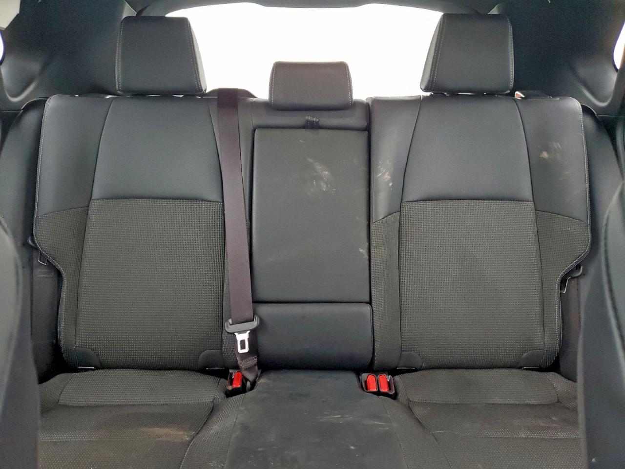 2024 Toyota Bz4x xle VIN JTMAAAAA6RA030237 photo 10