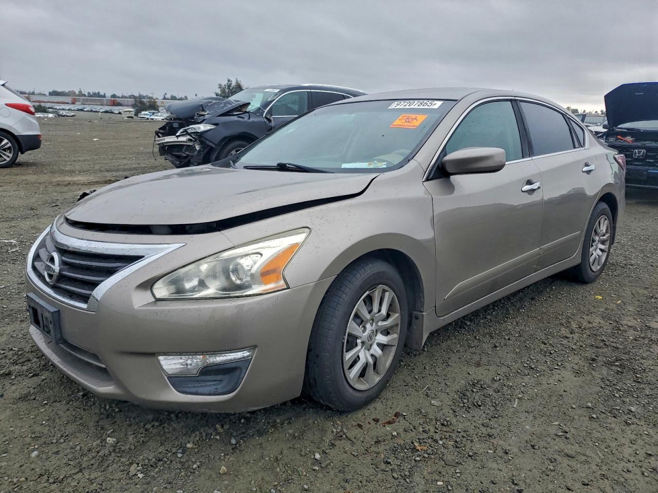 2015 Niss Altima VIN 1N4AL3AP4FN923284 photo 1