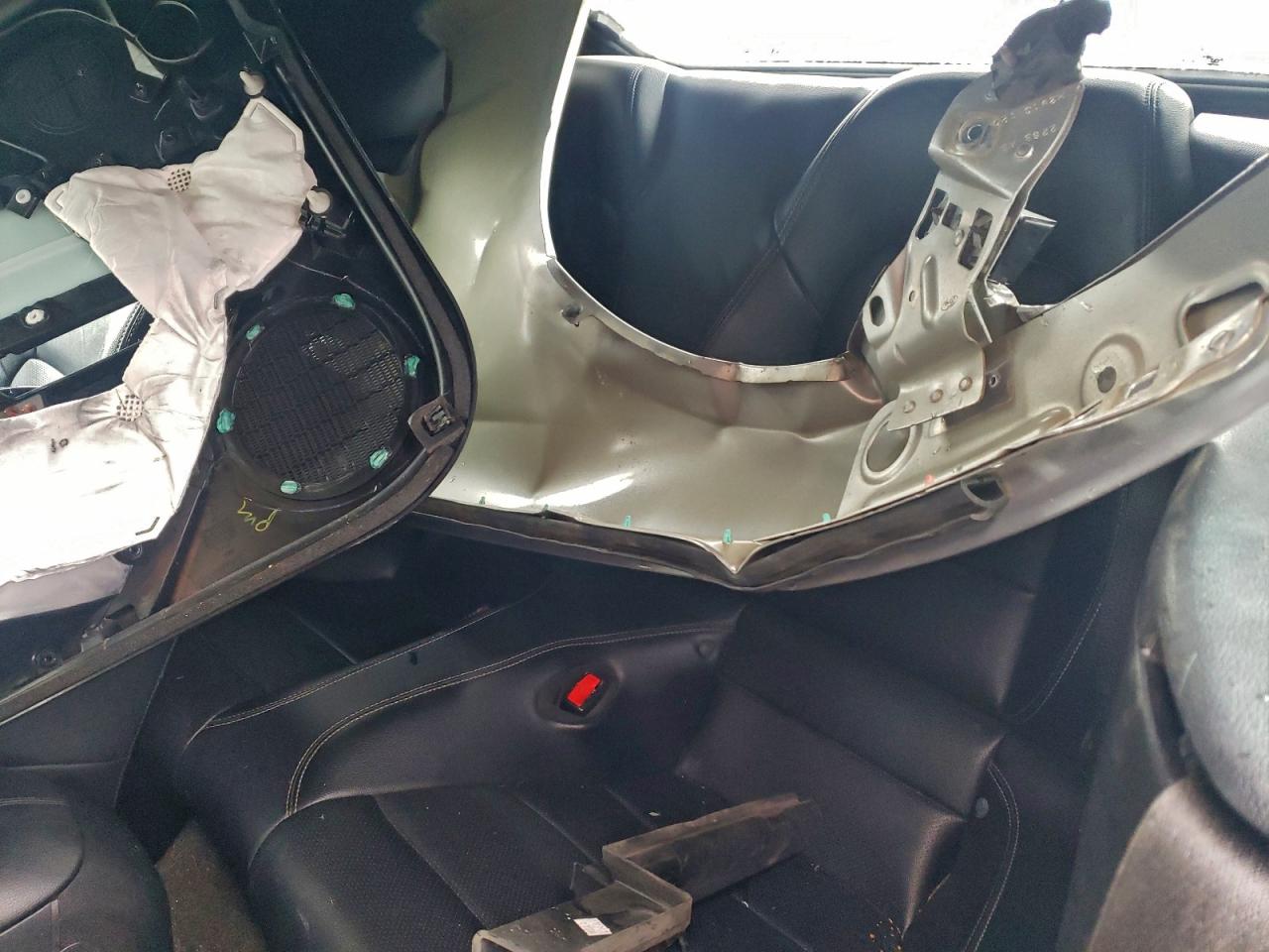 2016 Ford All models VIN 1FATP8UH8G5329085 photo 10