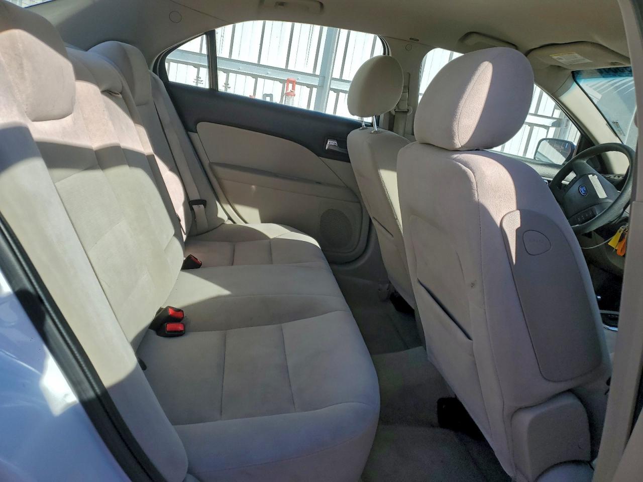 2007 Ford All models VIN 3FAHP07Z37R268270 photo 10