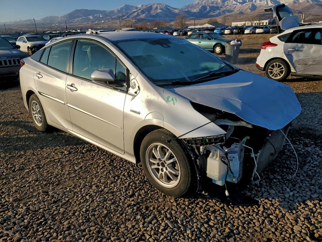 2019 Toyota Prius VIN JTDKARFU2K3079337 photo 4