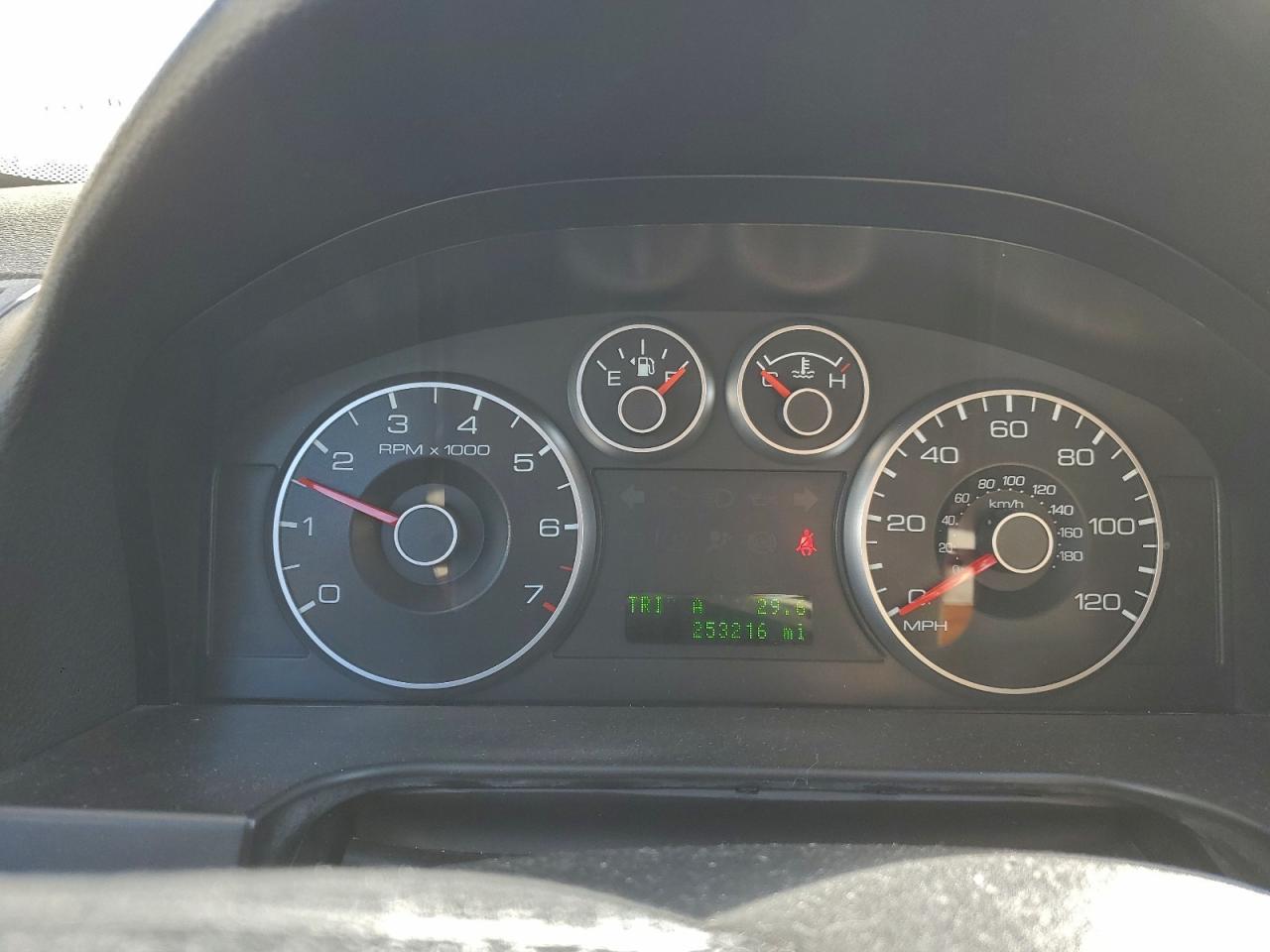 2007 Ford All models VIN 3FAHP07Z37R268270 photo 9