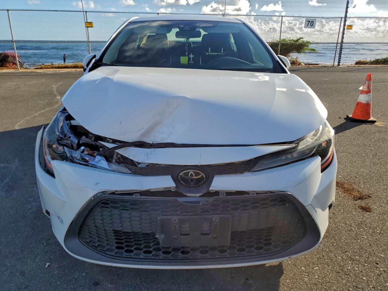 2020 Toyota Corolla VIN JTDEPRAE7LJ081450 photo 5