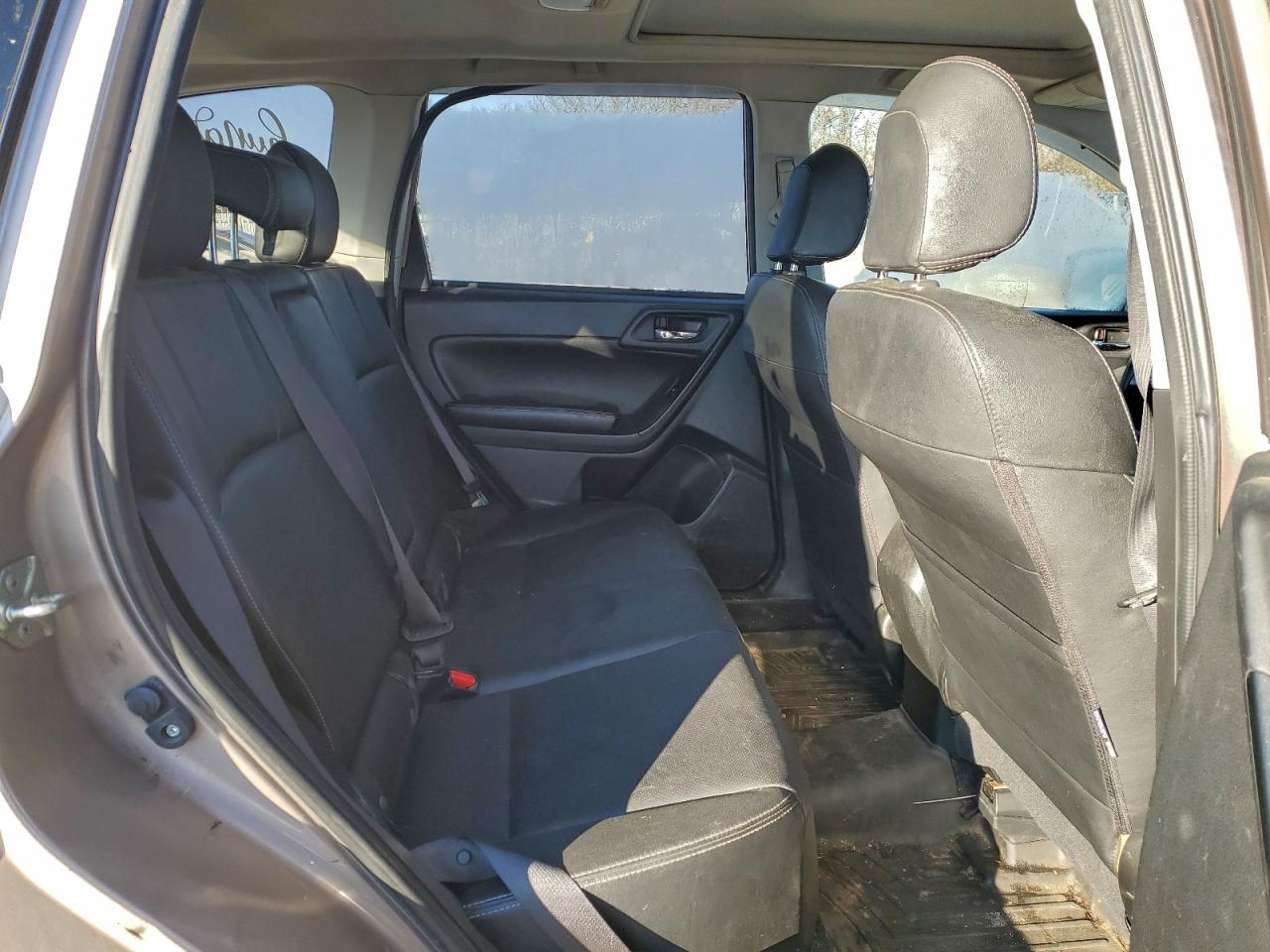 2014 Subaru Forester VIN JF2SJAHC6EH463250 photo 11