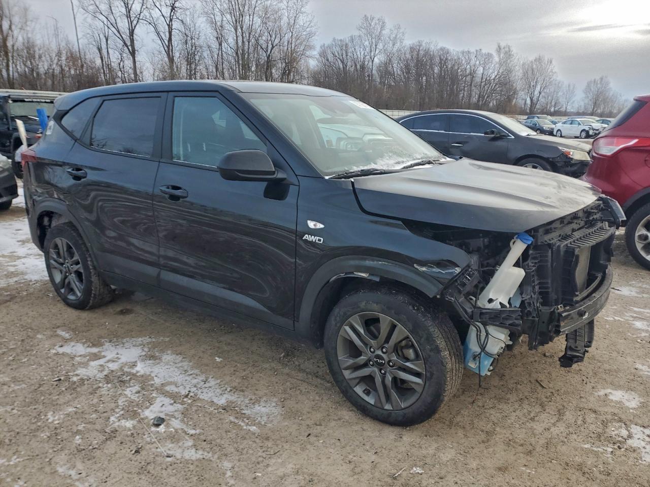 2023 Kia Seltos VIN KNDEPCAA7P7429325 photo 4