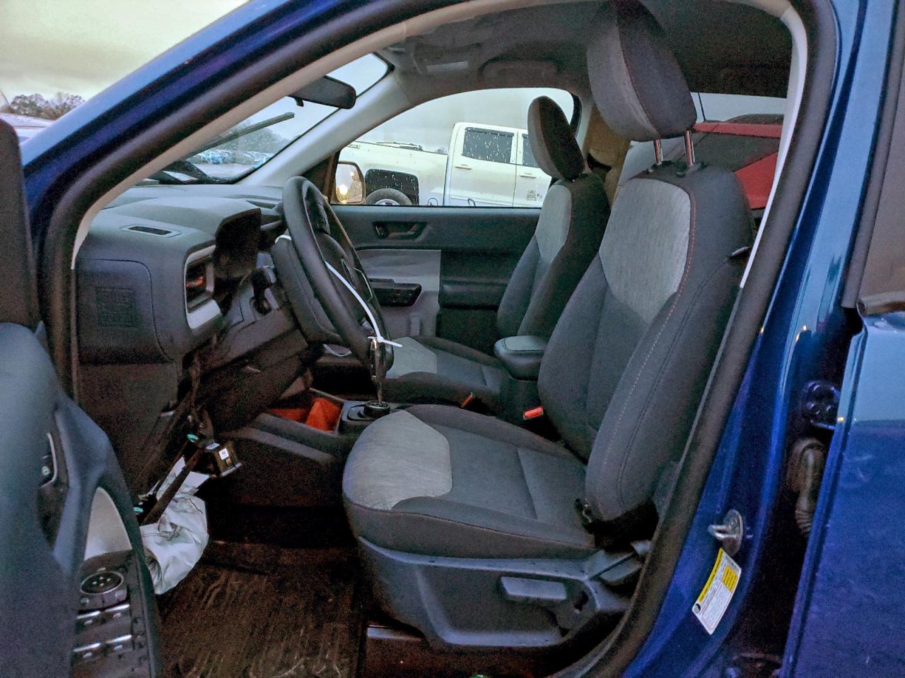 2023 Ford Maverick VIN 3FTTW8E38PRB03514 photo 7