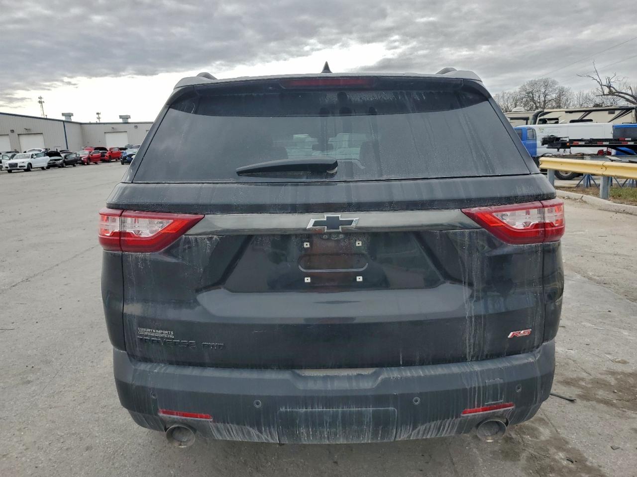 2021 Chev Traverse VIN 1GNEVJKW1MJ195998 photo 6