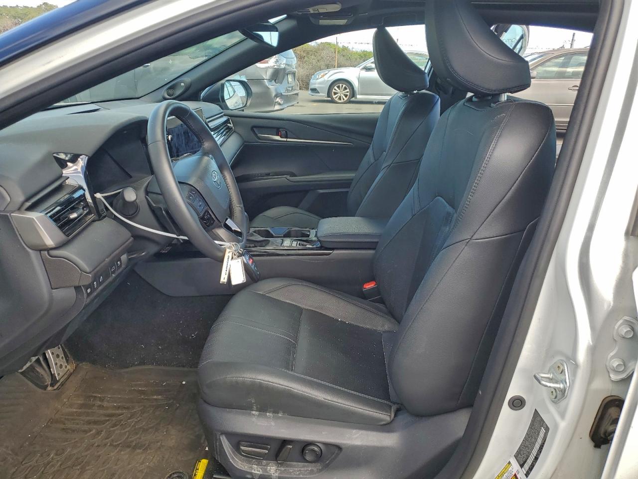 2025 Toyota Camry VIN 4T1DAACK8SU054087 photo 7