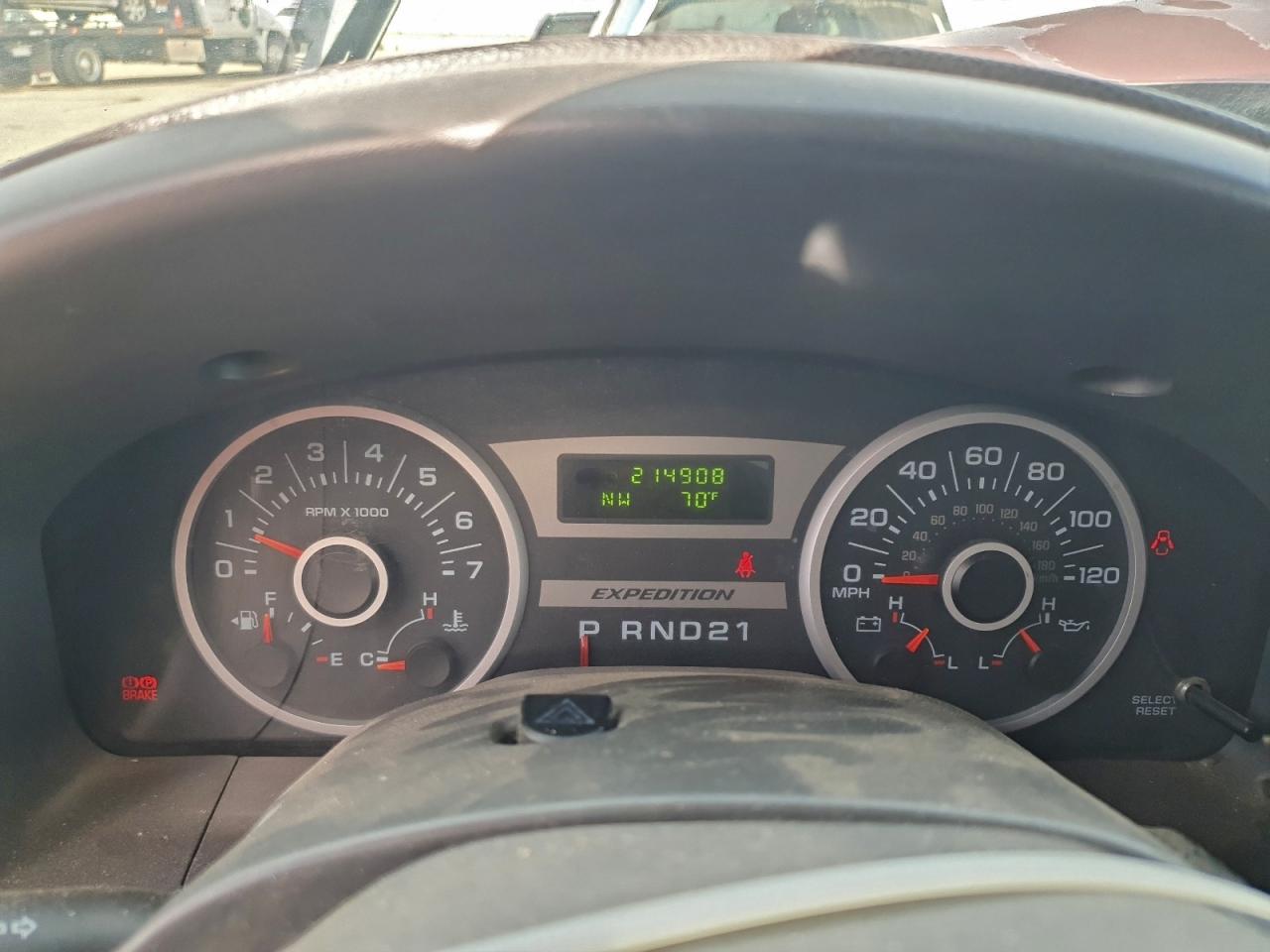 2006 Ford Expedition VIN 1FMPU16566LA20784 photo 9