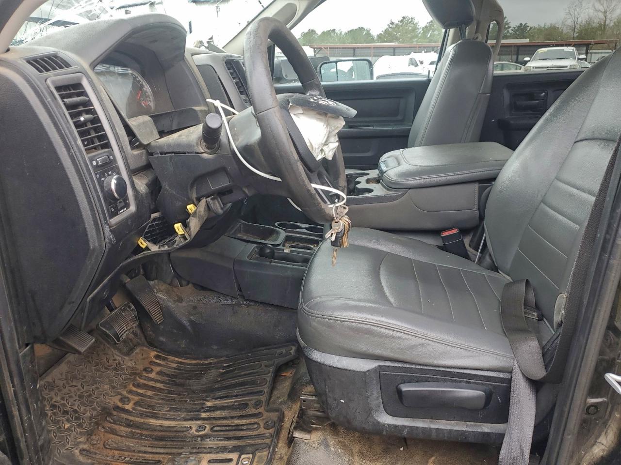 2018 Ram All models VIN 3C6UR5CL4JG365800 photo 7