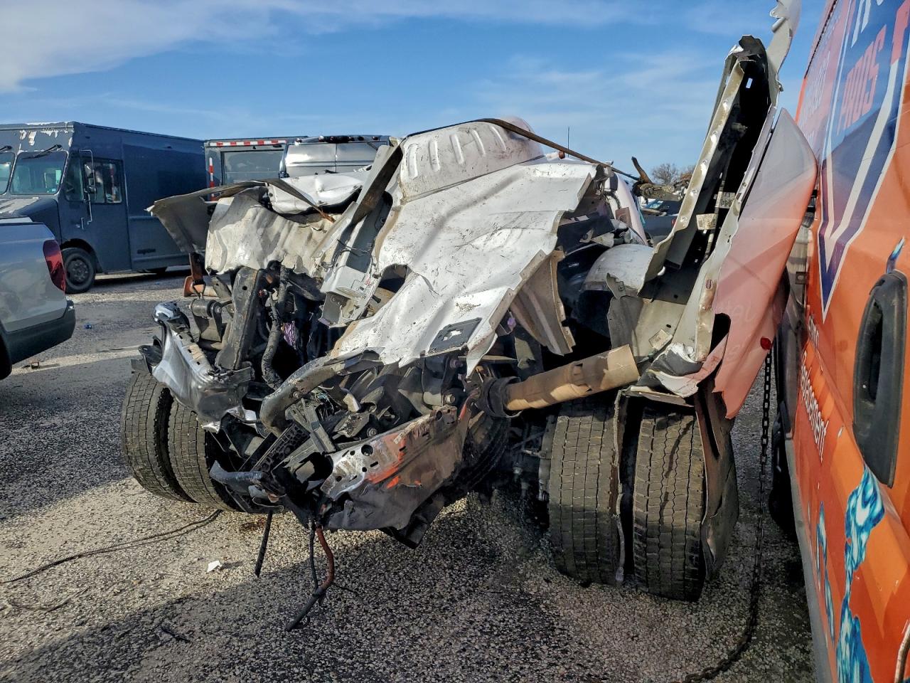 2023 Ford F450 VIN 1FT8W4DT2PED07681 photo 3