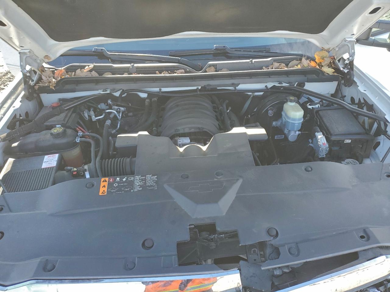 2018 Chevrolet All models VIN 3GCUKREC9JG572233 photo 11