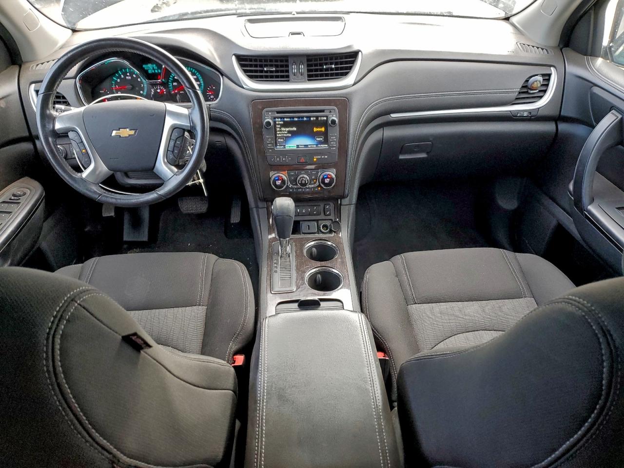 2016 CHEV Traverse VIN 1GNKVHKD8GJ128135 photo 8