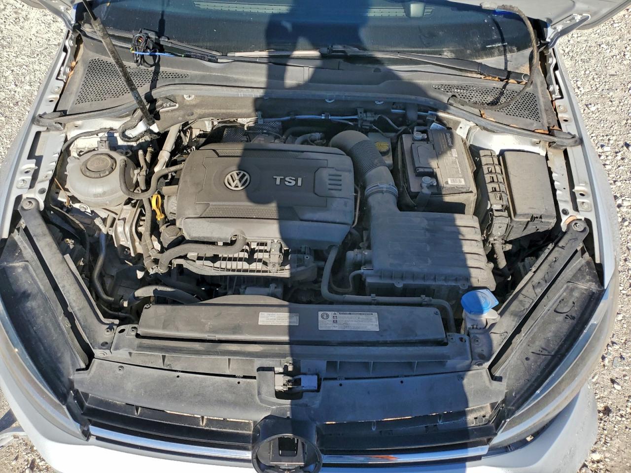 2018 Volkswagen Golf VIN 3VWD17AU5JM768013 photo 12