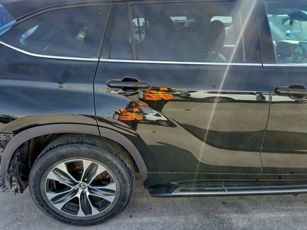 2020 Toyota Highlander VIN 5TDGZRAH4LS000131 photo 10